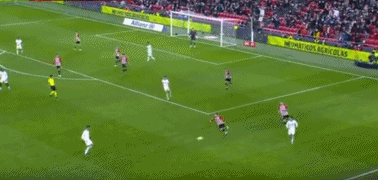 早报：皇马主场翻车，那不勒斯登意甲榜首