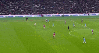 西甲：巴萨客场2-2战平塞维利亚