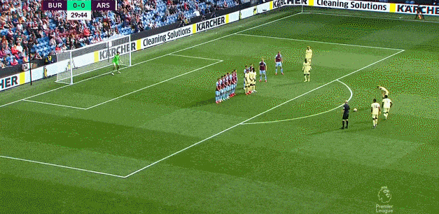 本赛季单场犯规次数最多的8场比赛，开拓者独占4场