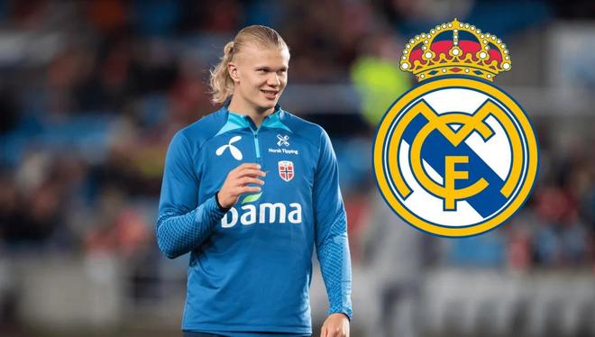 尤文全队和球迷一起出现在登机口，斯帕莱蒂和球迷们友好互动